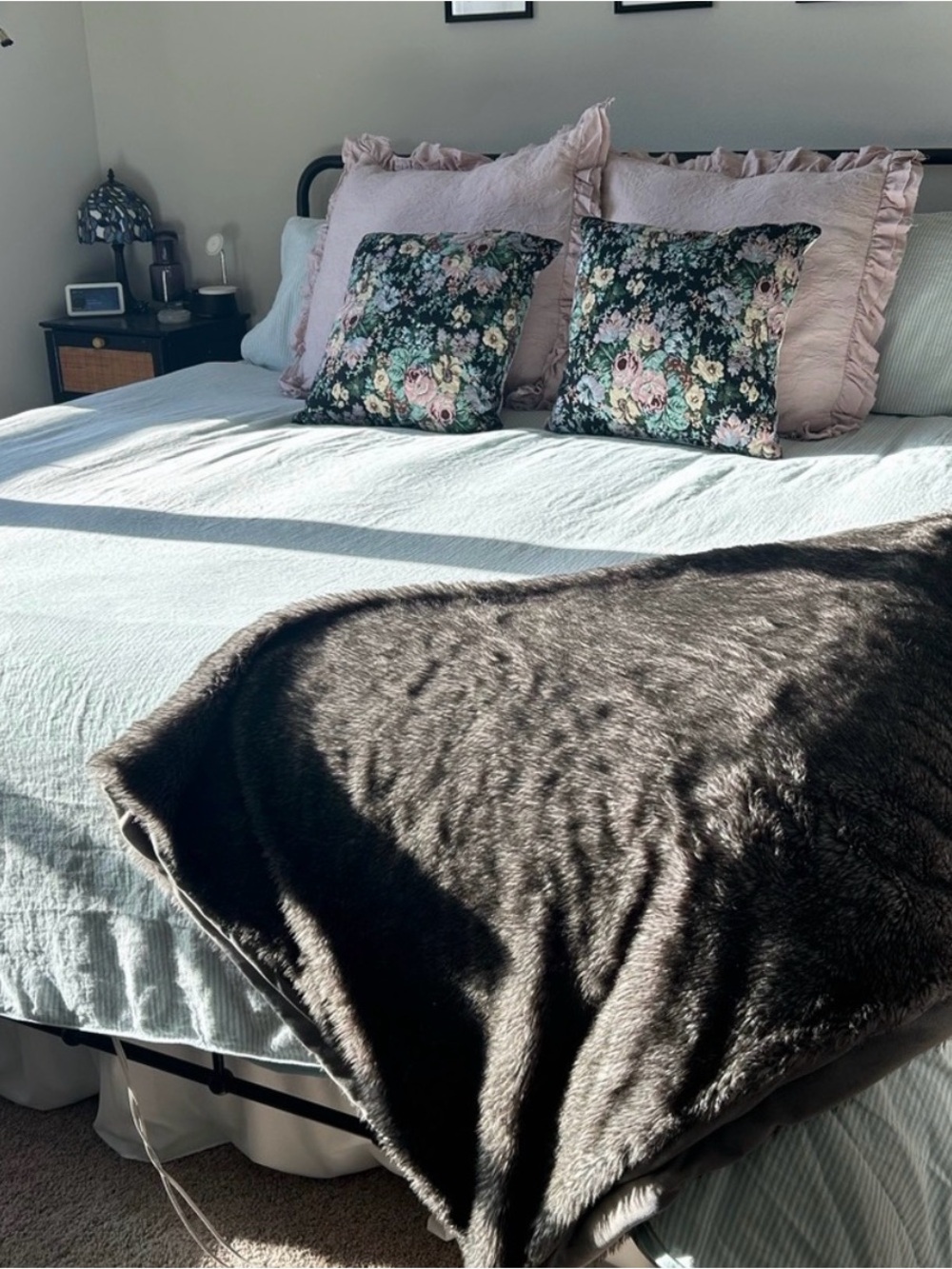 Jennifer Lopez Plush Faux Fur Throw - Gray